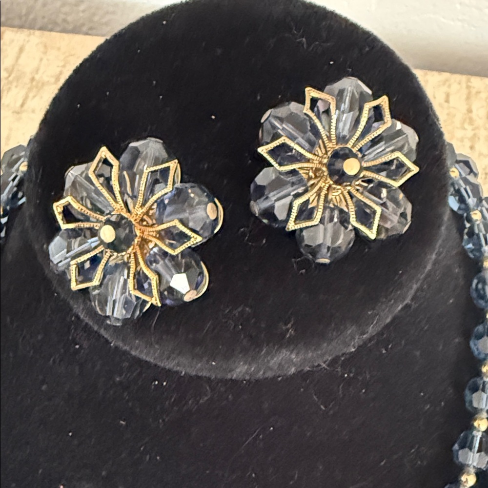 Napier Faceted Blue Glass Bead Double strand - Picture 3 of 7